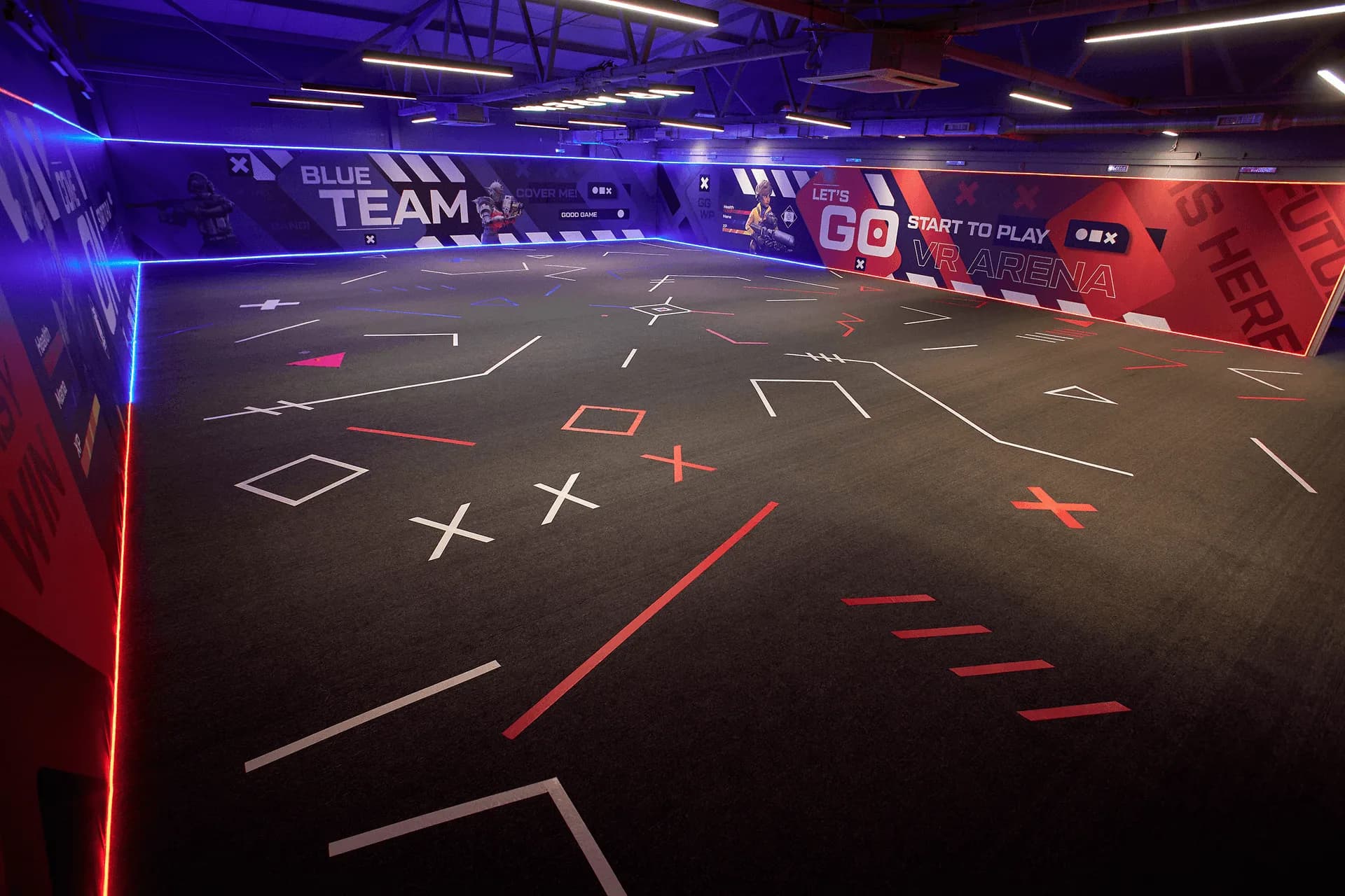 Players inside the Pampa VR free-roam arena in Dubai